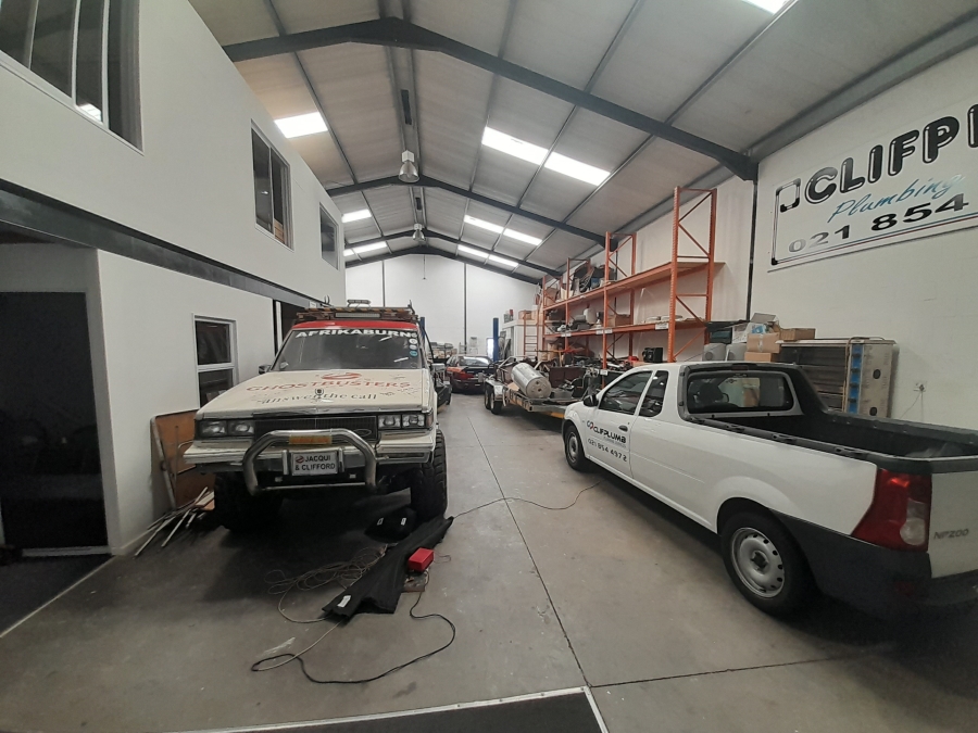 To Let commercial Property for Rent in Somerset West Business Park Western Cape